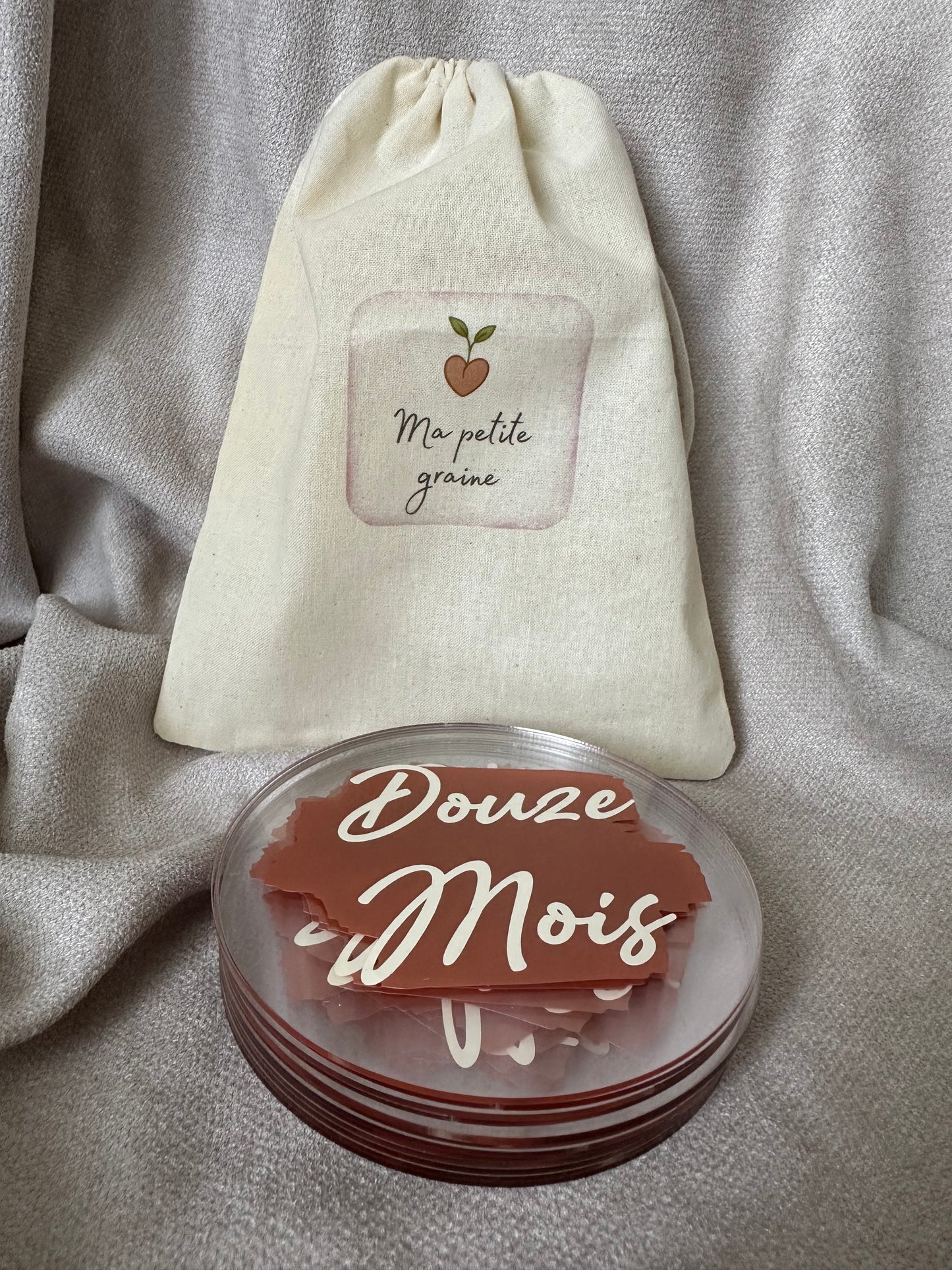 Mes cartes étapes bébé - 12 ronds en plexi pour suivre sa croissance